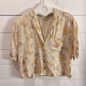 PRANA – Cropped Nature Shirt (Size S)
